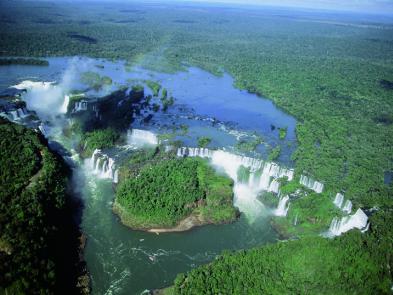 Vista panoramica delle Cascate dell'Iguazù